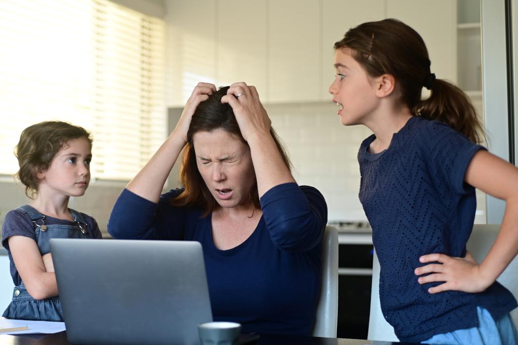 Strategies to cope with family stress - Healthy Relationships