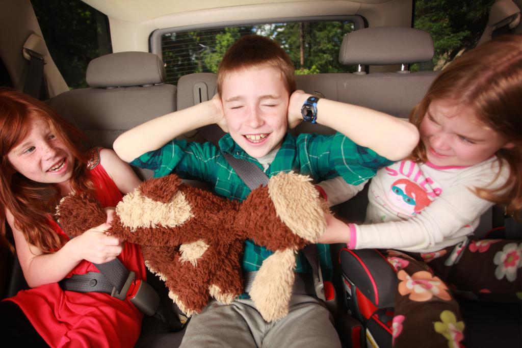 28 Of The Best Things For Road Trips With Kids